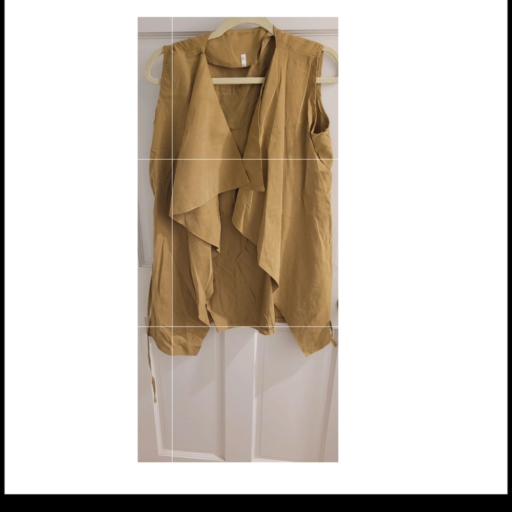 Cream casual Vest